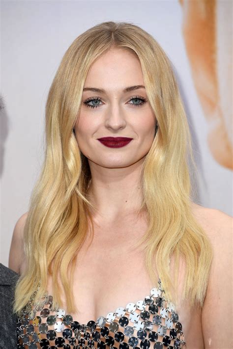 Sexy Sophie Turner Picture Gallery 35 High Resolution