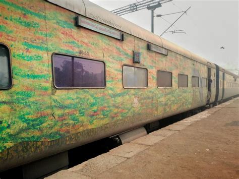 saharsa amritsar garib rath express news railway enquiry