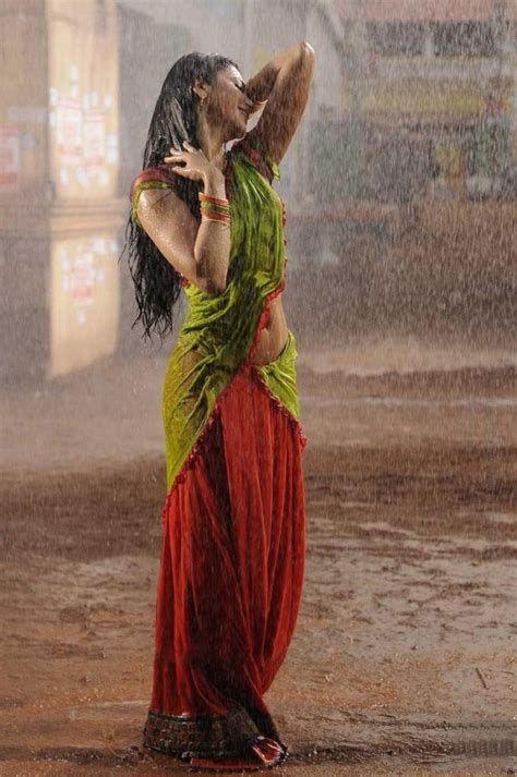 picture 208169 shruti hassan hot saree pics in gabbar singh new movie posters