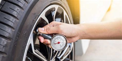 recommended tire pressure   psi max tiretirego