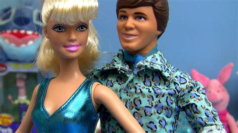 toy story 3 barbie and ken kiss wow blog