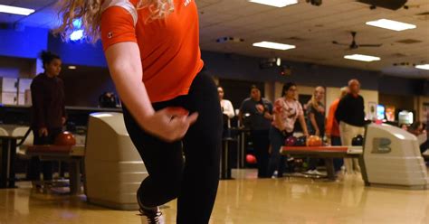 Girls Bowling Expect More Of The Same From Buffalo Grove S Soskich