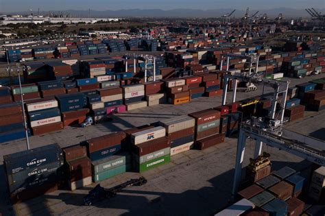 california ports  record backlog  holidays approach