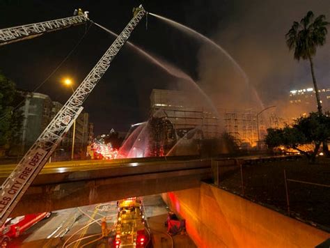 possible foul play probed in massive l a fire