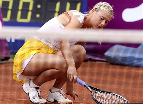 maria sharapova downblouse on court and upskirt paparazzi pictures pichunter