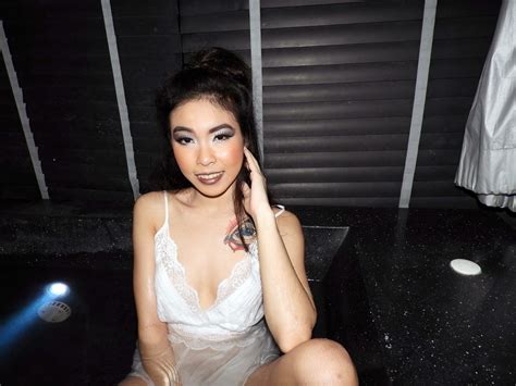 officmissjune on twitter uexviesdo8 nightdress in bathtub model amy asian