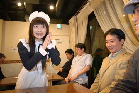 the bizarre world of maid cafes nz