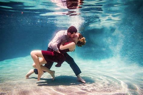 Underwater Couple Photoshoot Photography Scottsdale Arizona Elemental