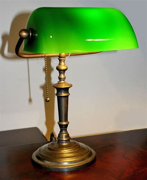 fashioned green desk lamp