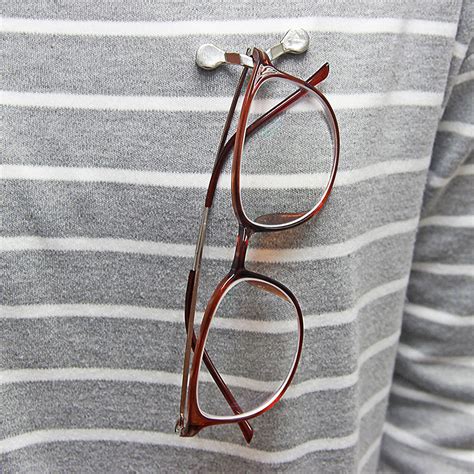 Magnetic Clip On T Shirt Sun Glasses Badge Headphones Magnet
