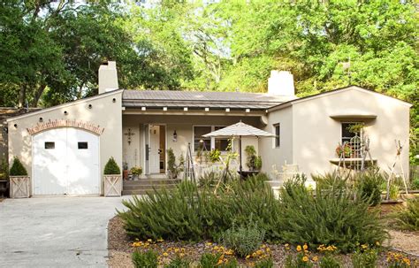 Cottage Style Comeback For A 1950s Stucco Ranch This Old House