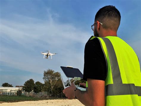 inspect  roof   drone survey service