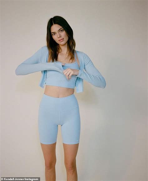 Kendall Jenner Flashes Her Sculpted Abs Wearing Powder Blue Alo Yoga