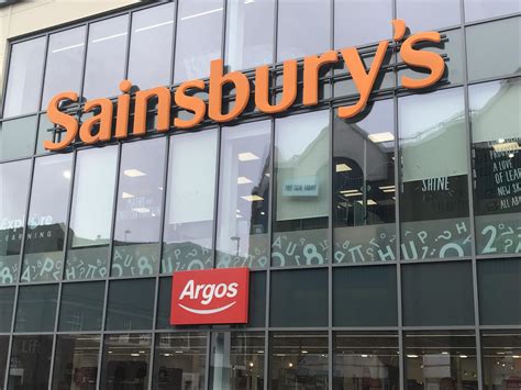 sainsburys posts flat  quarter   likes news retail week