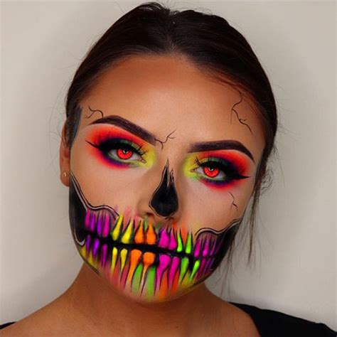 10 Amazing Neon Face Paint And Makeup Ideas For Halloween