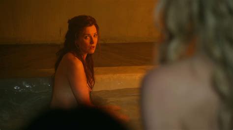 naked lucy lawless in spartacus vengeance