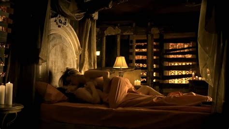 Naked Zoie Palmer In Lost Girl