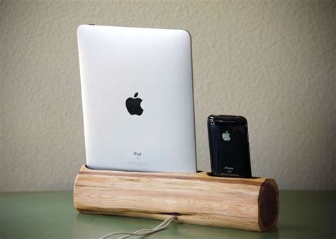 wooden iphone  ipad docking station