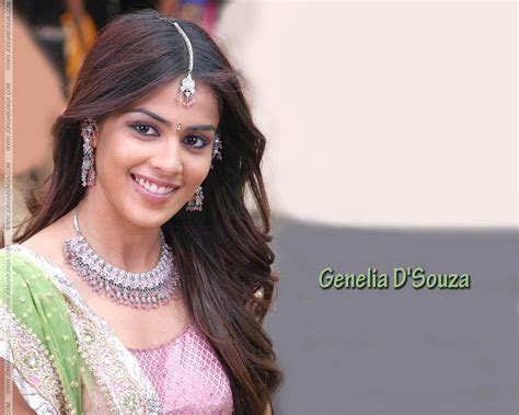 bollywood hollywood lip lock genelia d souza hot picture collection