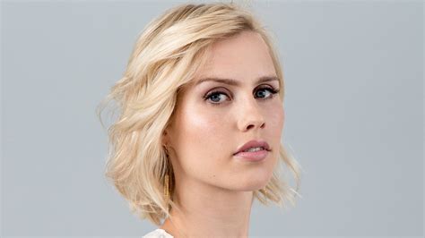 Wallpaper Id 1032370 Actresses American Blonde 1080p Claire Holt