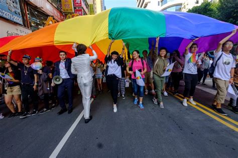 Taiwan Proposes The First Same Sex Marriage Law In Asia