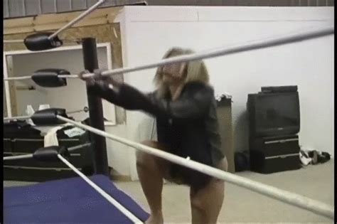 Global Female Catfights And Wrestling