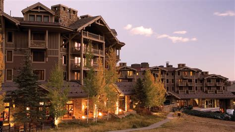 jackson hole resort luxury ski lodge teton village  seasons