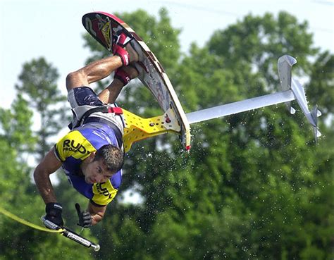 Video Watch Water Skiing Pro Break Record On 11 Ft Air