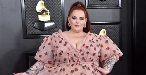 model tess holliday reveals she s anorexic and in recovery