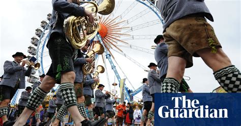 oktoberfest the world s largest beer festival in pictures food