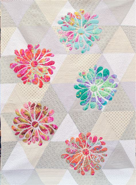 flower bloom applique quilt pattern  passionately sewn australia