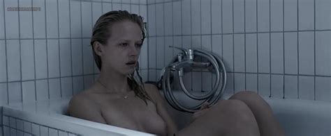 marta nieradkiewicz nude topless bush oral and sex in polish movie plynace wiezowce pl 2013