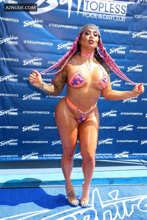 Katie Forbes Sexy Hosts Summer Swim Wrestling Weekend Pool