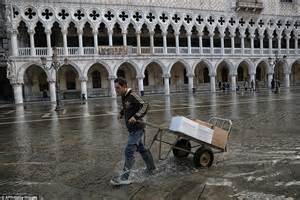 Venice Locals Protest Rising Living Costs Caused By
