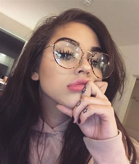 Pinterest Valeria Rodríguez Girls With Glasses Maggie Lindemann