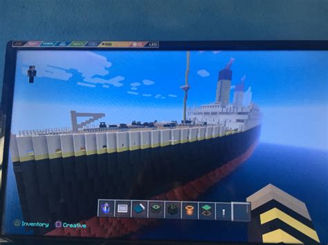 bow view titanic