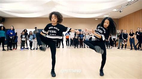 10 Dance Classes Every Beginner Should Try Society19 Afro Dance