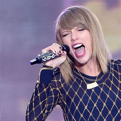 Taylor Swift News She S Breaking Recods Battling Spotify