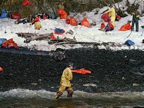 a look back at the exxon valdez oil spill disaster