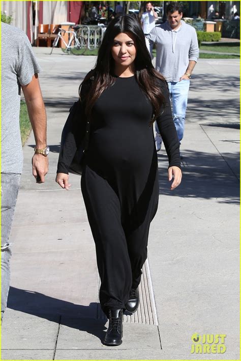 kourtney kardashian looks like she could give birth any day now photo
