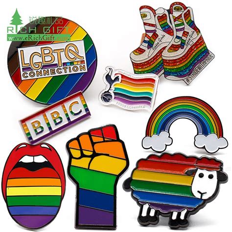 China Wholesale Custom Colorful Metal Gay Pride Rainbow Lapel Pin Badge