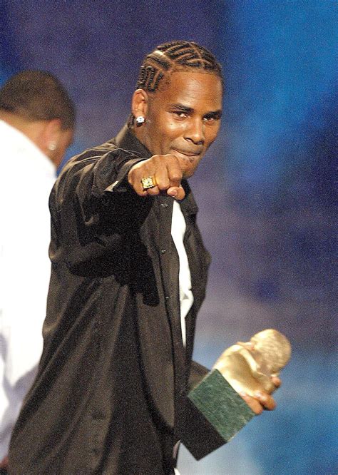 r kelly s ten greatest and worst moments
