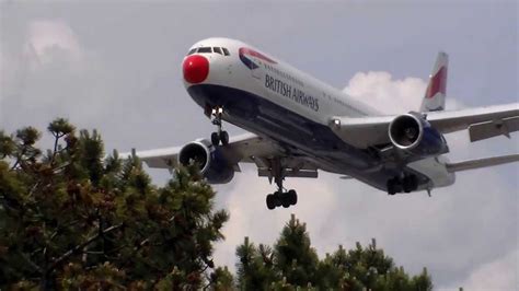british airways red nose  landing  toronto  rwy  youtube