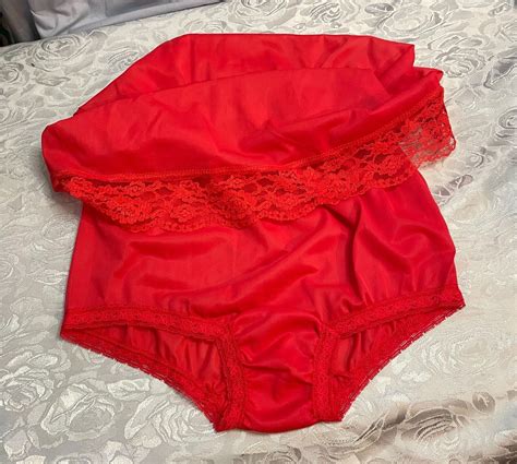 True Vintage Panty Slip Half Slip W Full Brief Attached Red Size Small