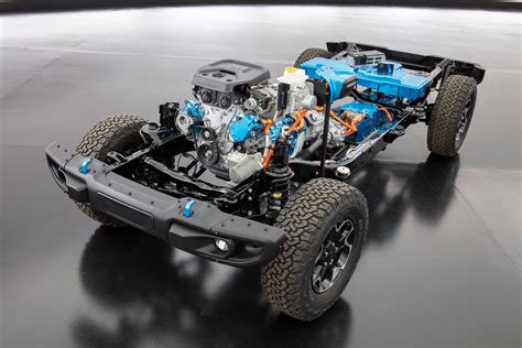 jeep wrangler xe debuts  hp nm  turbo twin motor