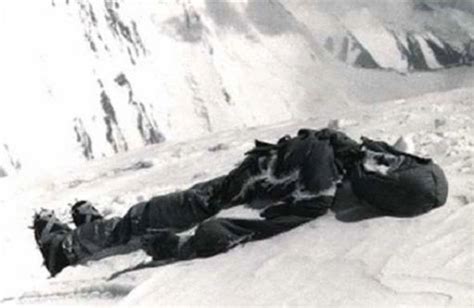 【閲覧注意】エベレストの8000m地点で人間を見つけた・・・ ポッカキット