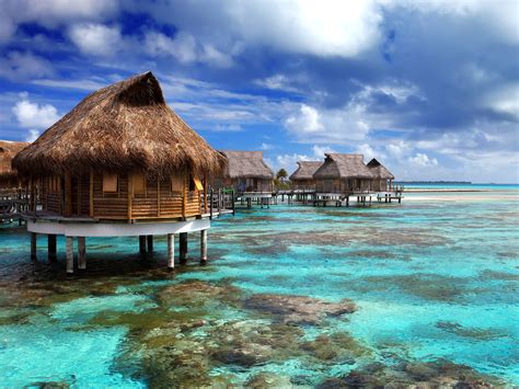 islands  dream getaways readers choice awards   conde nast traveler