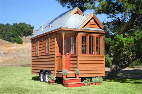tiny house movement  started