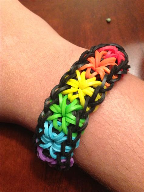 pin  sarah  rainbow looms   rubber band bracelet starburst bracelet rubber band crafts
