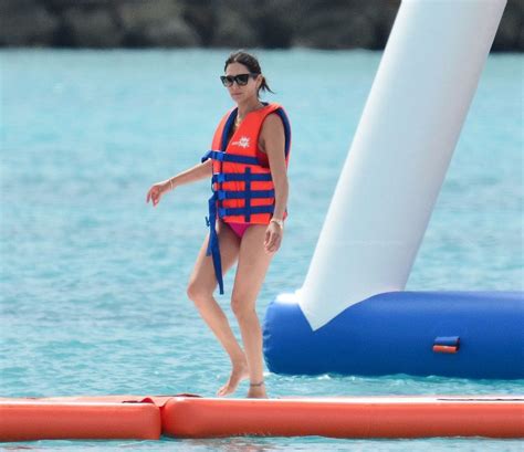 lauren silverman is pictured looking hot in a pink bikini on vacation